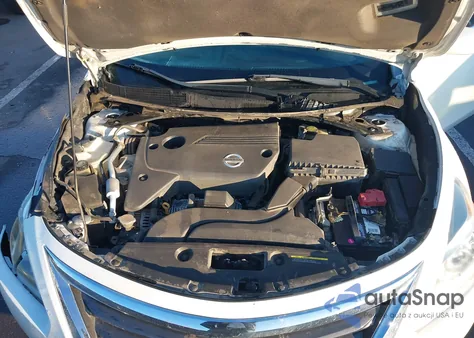 2015 Nissan Altima 2.5 S z USA, uszkodzony, nr VIN 1N4AL3AP4FC497625